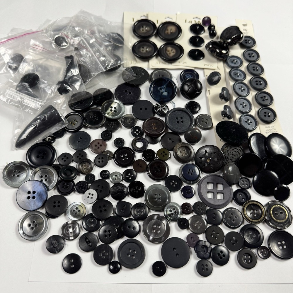 3+ lb Vintage Buttons Lot Color Sorted Mother of Pearl Carded Crafts Sewing - Picture 13 of 16